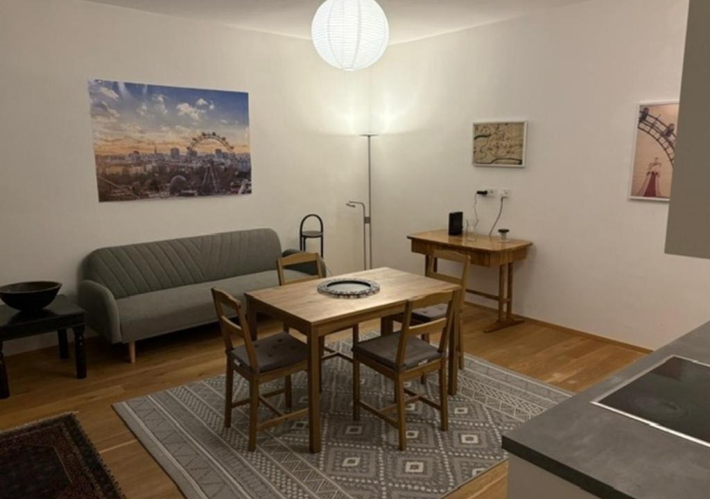 Ottakring Apartment | Erdgeschosswohnung mit Garage und Innenhof - westliches Wien
