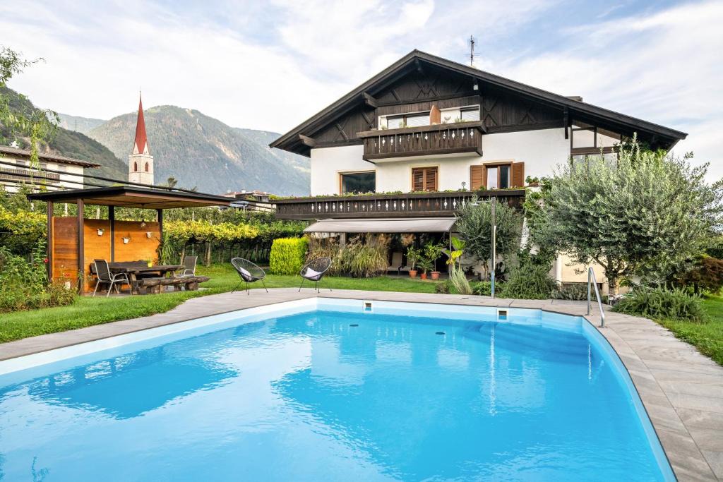 Lana Apartment | Erlengut Apt Meran