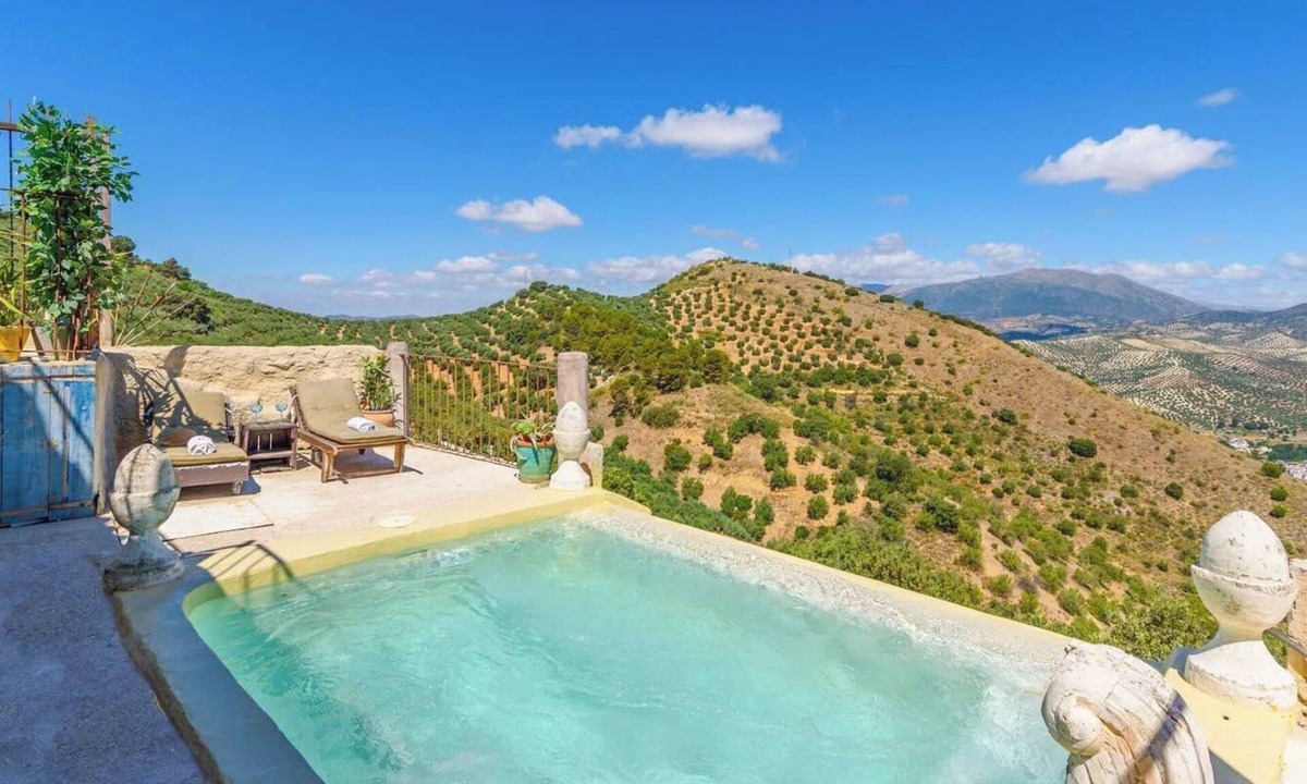 Algarinejo Villa | Ermita de las Eras Algarinejo by Ruralidays