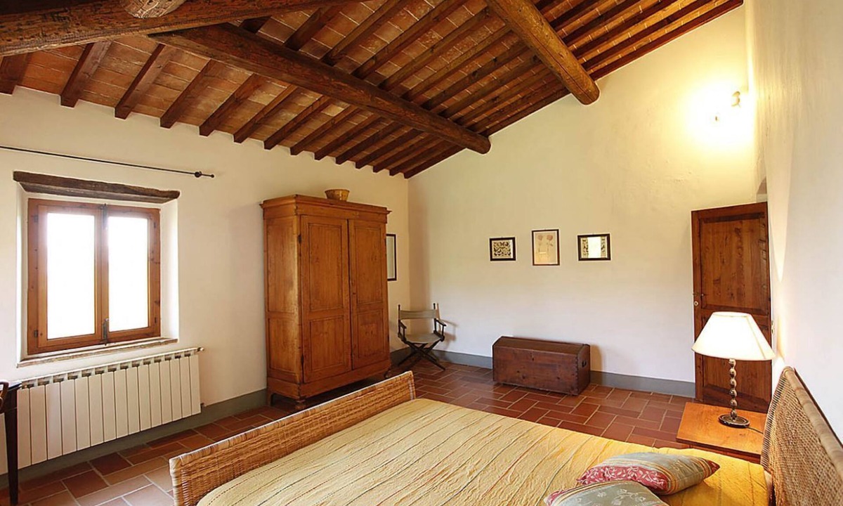San Casciano in Val di Pesa House | ERTA indipendent large house in the Chianti with pool use