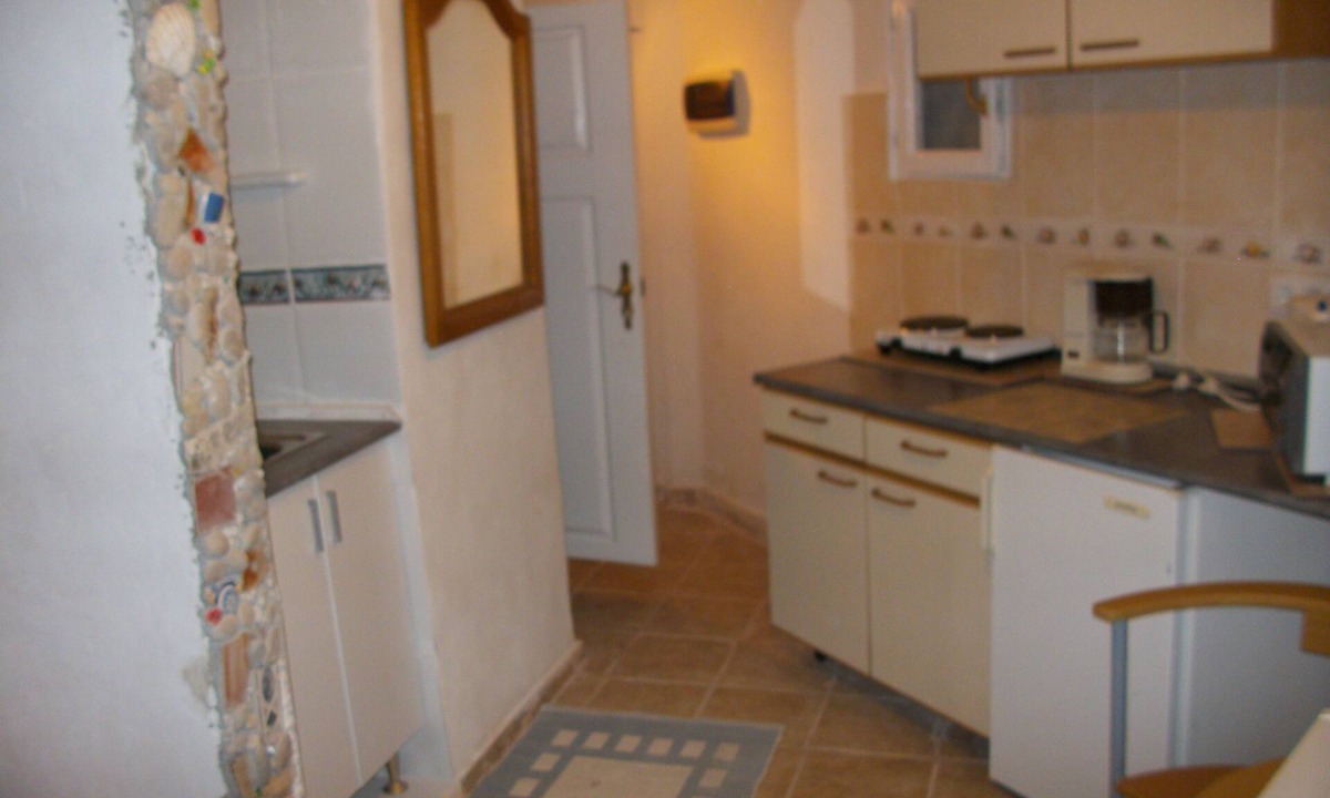 Coveta Fuma Apartment | small studio in a quiet location by the sea