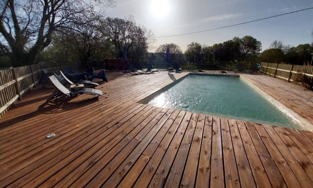 Rogues House | Escale de la Jurade 32c (birthdays, cousinhoods, civil partnerships, weddings, receptions)