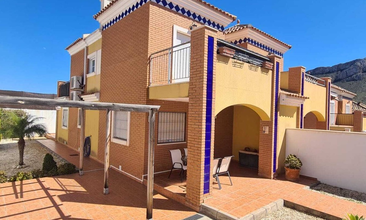 Aguilas Ski Chalet | Escapada de Tranquilidad Junto al Cabo Cope