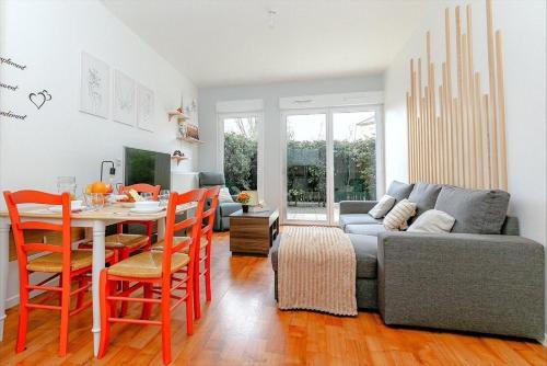 Meaux Apartment | Escapade à Meaux-Terrasse et proche de Disneyland