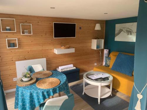 L'Oudon Ski Chalet | Escapade au vert!