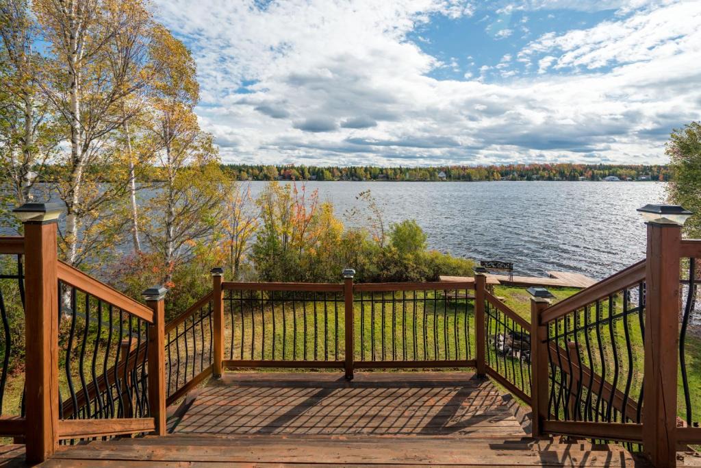 Saint-Cyrille-de-Lessard House | Escapade au chalet - Moment présent