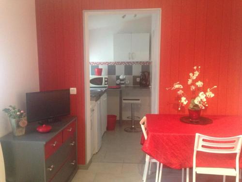 Giberville Apartment | Escapade paisible à 2 en Normandie