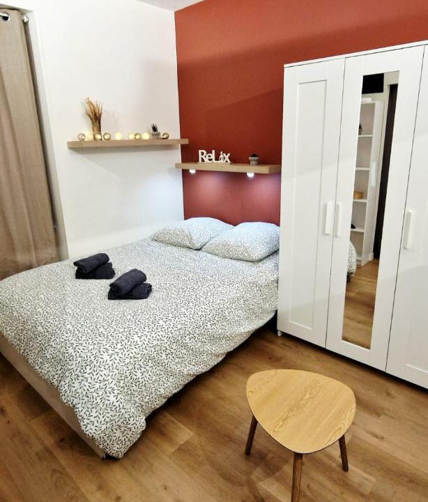Clermont-Ferrand Apartment | Escapade Salins Studio