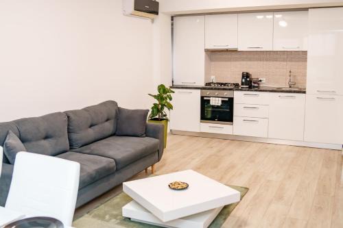 Craiova Apartment | Escape Lounge