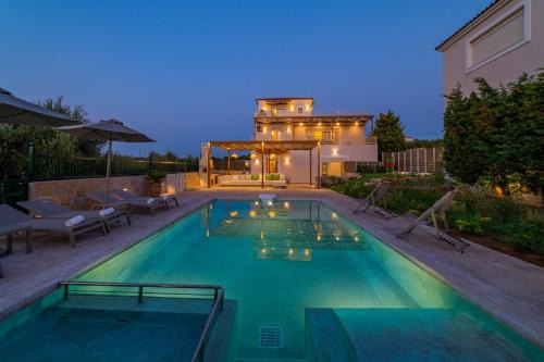 Asteri Villa | Estella Villa with Pool, Children Area, BBQ & Magnificent Views!