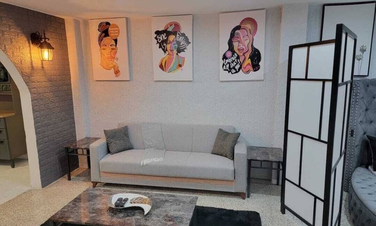 Levittown Apartment | "Estudio Lujoso y Acogedor a Minutos de la Playa y San Juan "