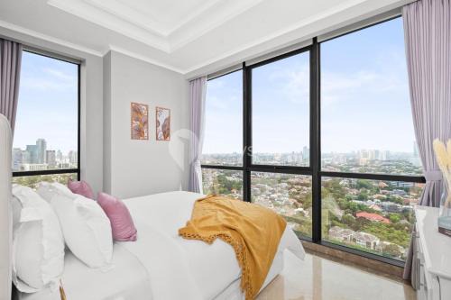 Sudirman Central Business District Apartment | Eterna by Kozystay - SCBD