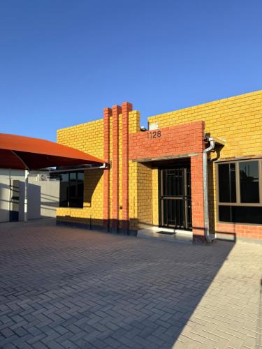 Oshakati Apartment | ETU's Accommodation