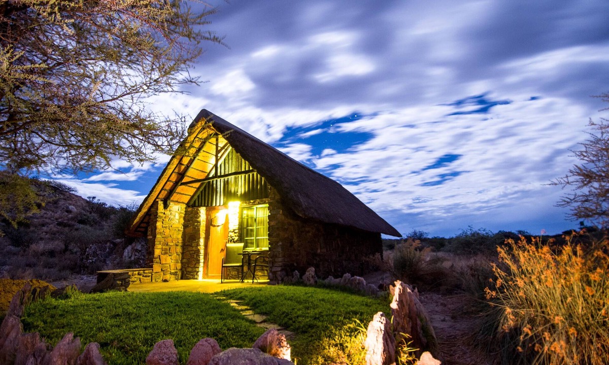 Karibib Cabin | Etusis Lodge