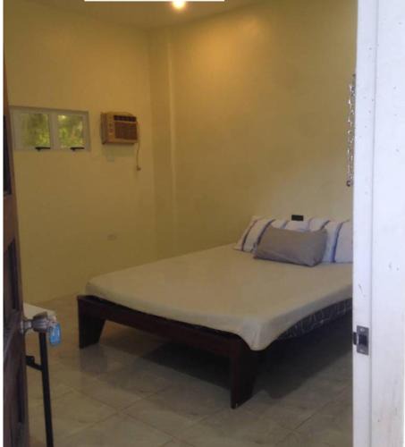 Guiuan Hotel | Eufro's Place