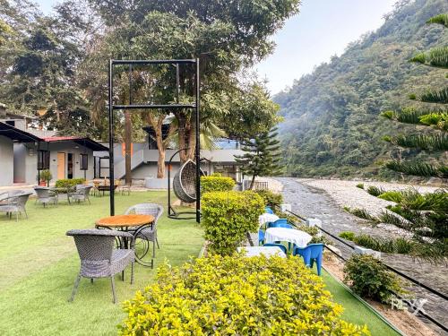 Jogiyana Resort | Euphoric River Resort