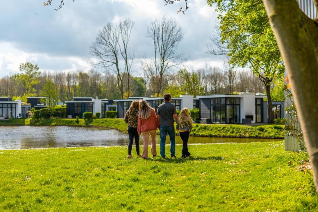 Halfweg Ski Chalet | EuroParcs Spaarnwoude
