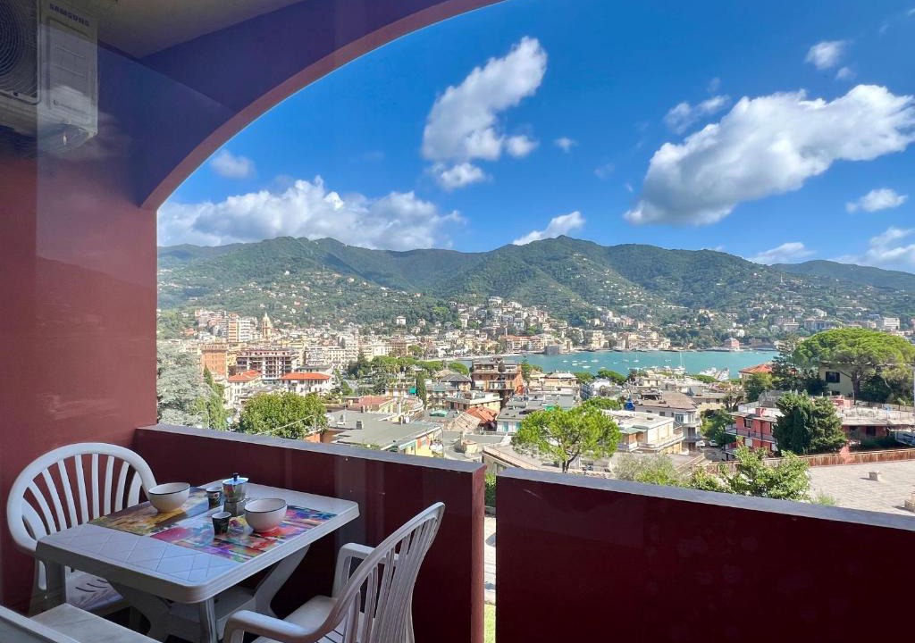 Rapallo Apartment | Eurotel 405