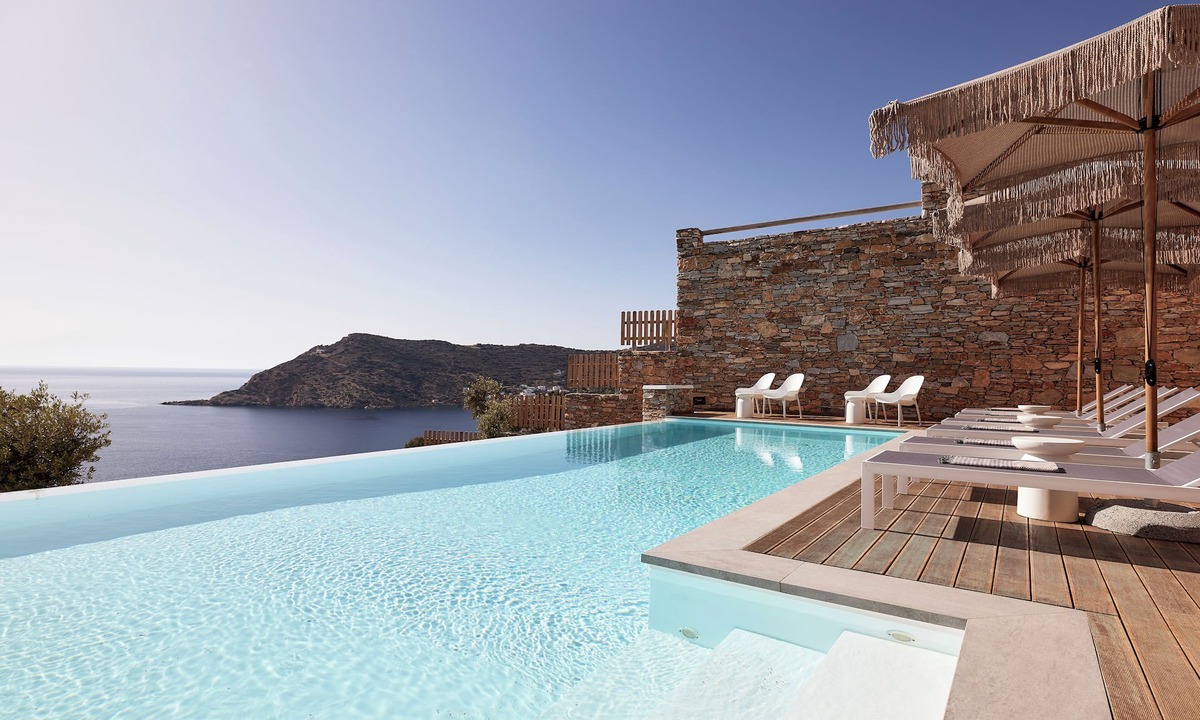 Vathi Hotel | Eutopia Suites Sifnos
