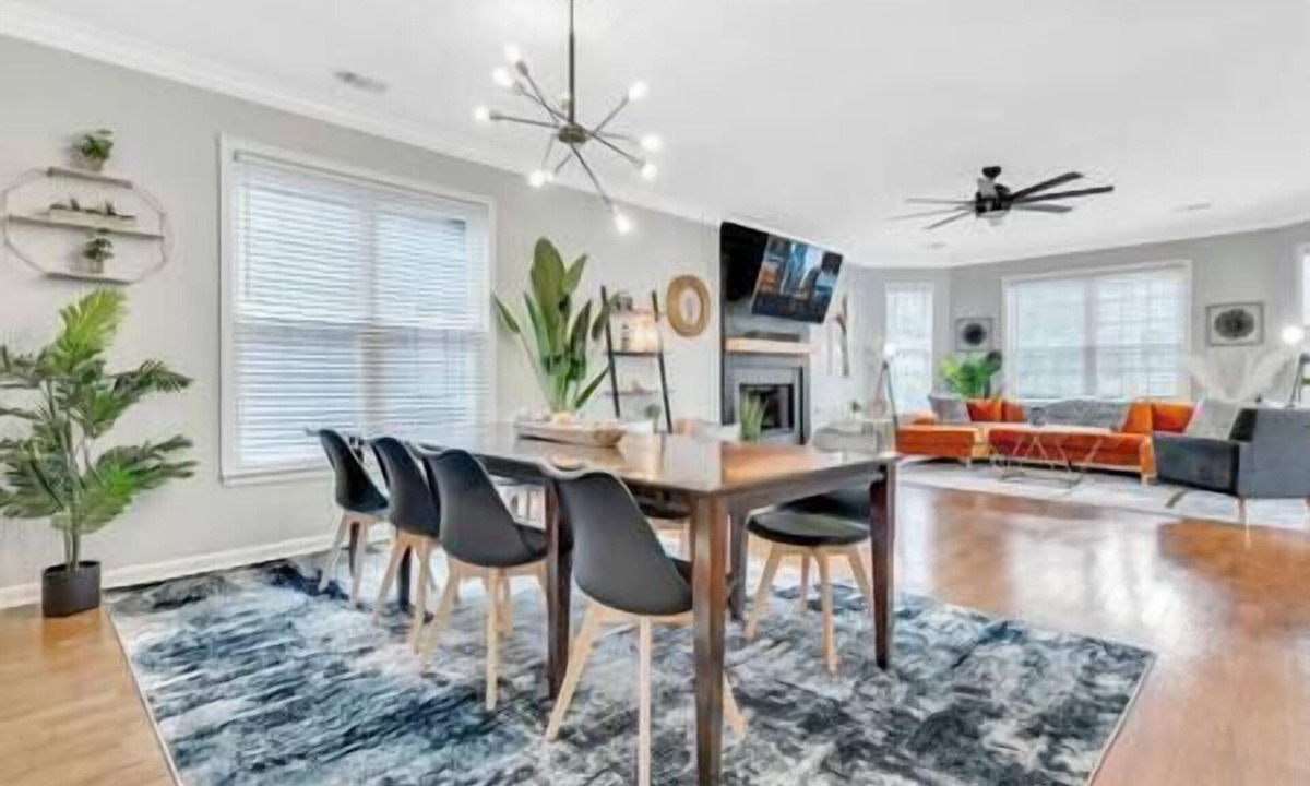 Peoplestown House | Eva's House | 4BR/3BA | 10 Min to Mercedes-Benz Stadium