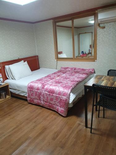 Dongnae District Hotel | Eve motel