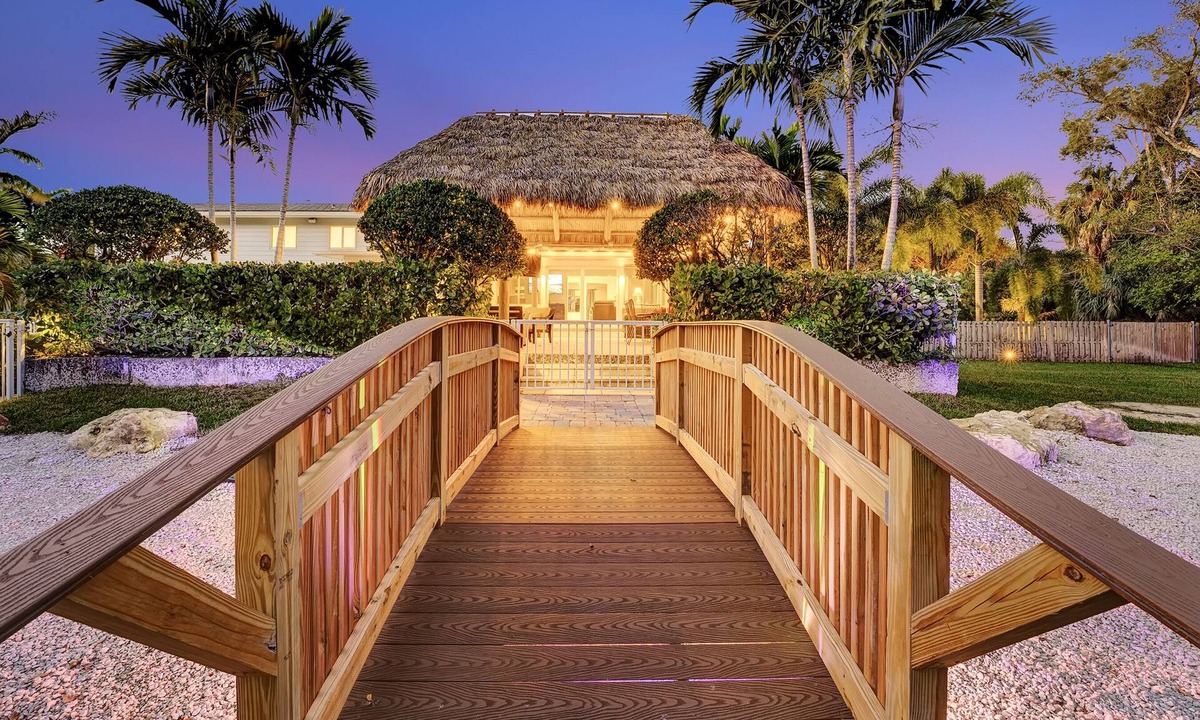 Boynton Beach House | Events Welcome-w/fee-Family Reunion-Wedding-Bachelor-ette-Private Dream VacayFun