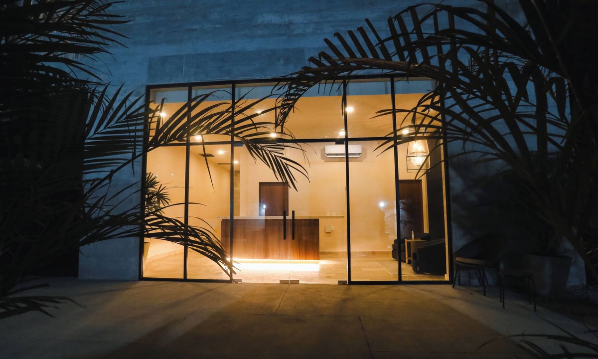 Downtown Cancun Hotel | EVERGLADES SUITES