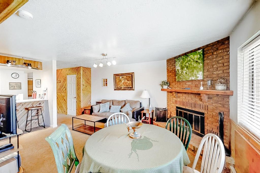 Brian Head House | Evergreen #C-12
