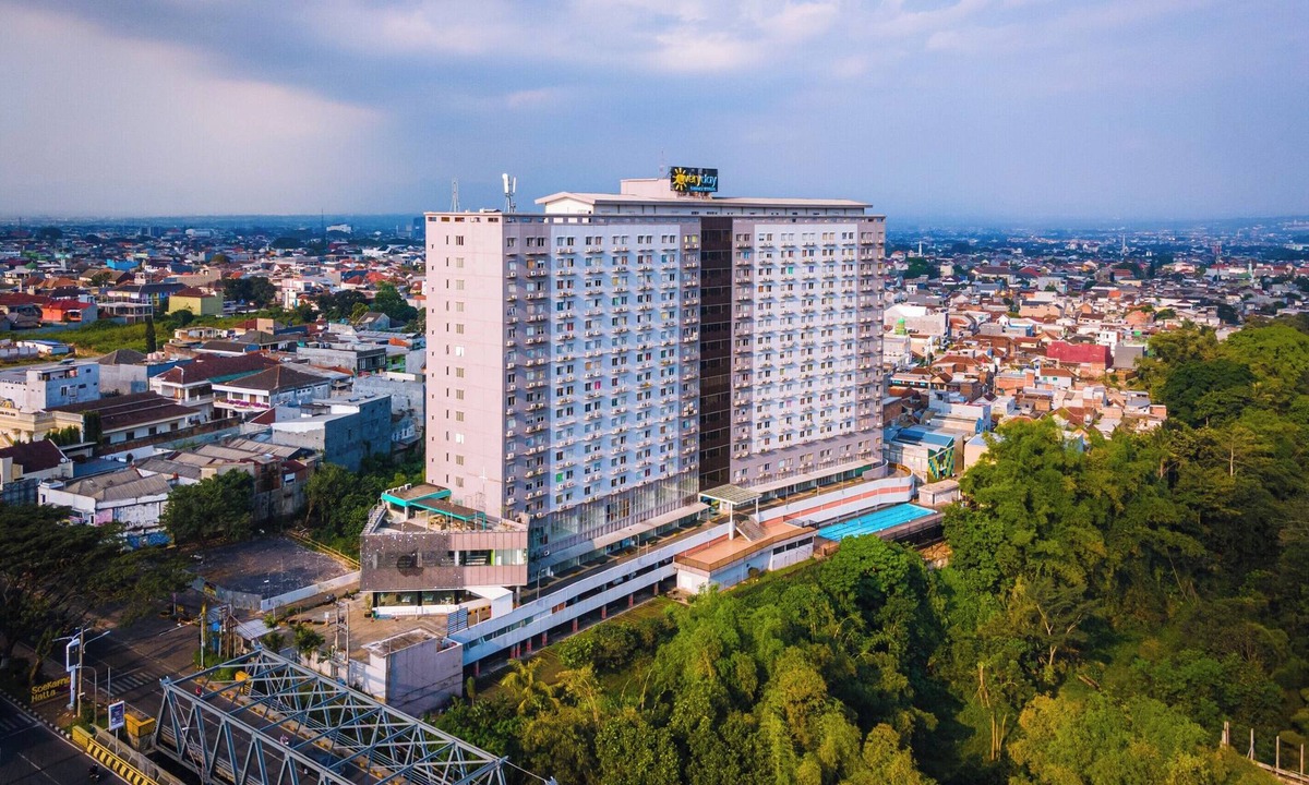 Dinoyo Hotel | Everyday Smart Hotel Malang