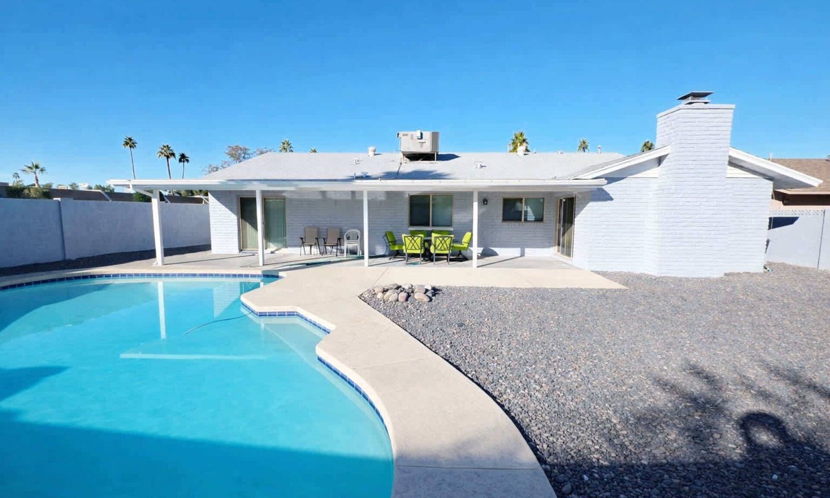 Tempe House | Excellent! Single-Story Home with pool in Tempe