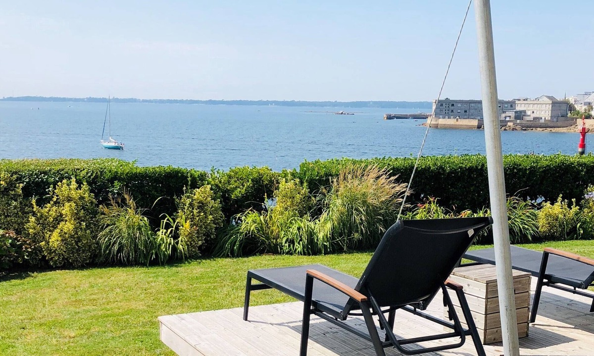 Concarneau Apartment | EXCEPTIONAL PANORAMIC SEA VIEW APARTMENT - Direct access