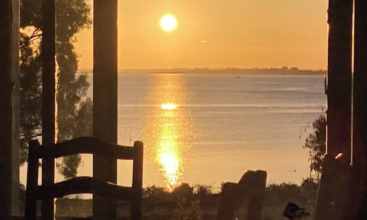 Ile-aux-Moines House | Exceptional site with wide open spaces and family sea access