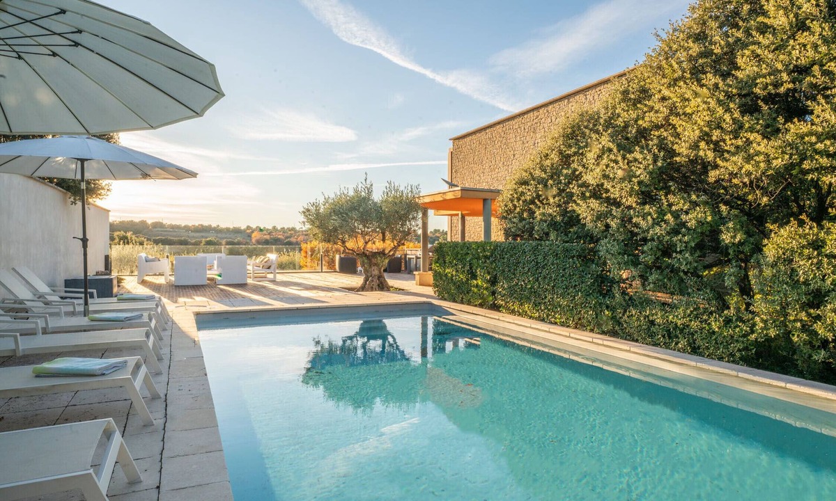 Venasque Villa | Exceptional Villa | Breathtaking Views & Private Pool | Heart of Luberon
