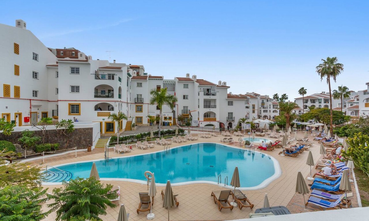 San Eugenio Apartment | Exclusive Beachfront Apartment.
