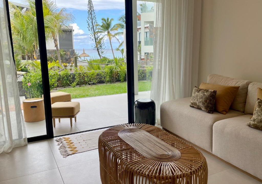 Belle Mare Apartment | Exclusive beachfront apartment