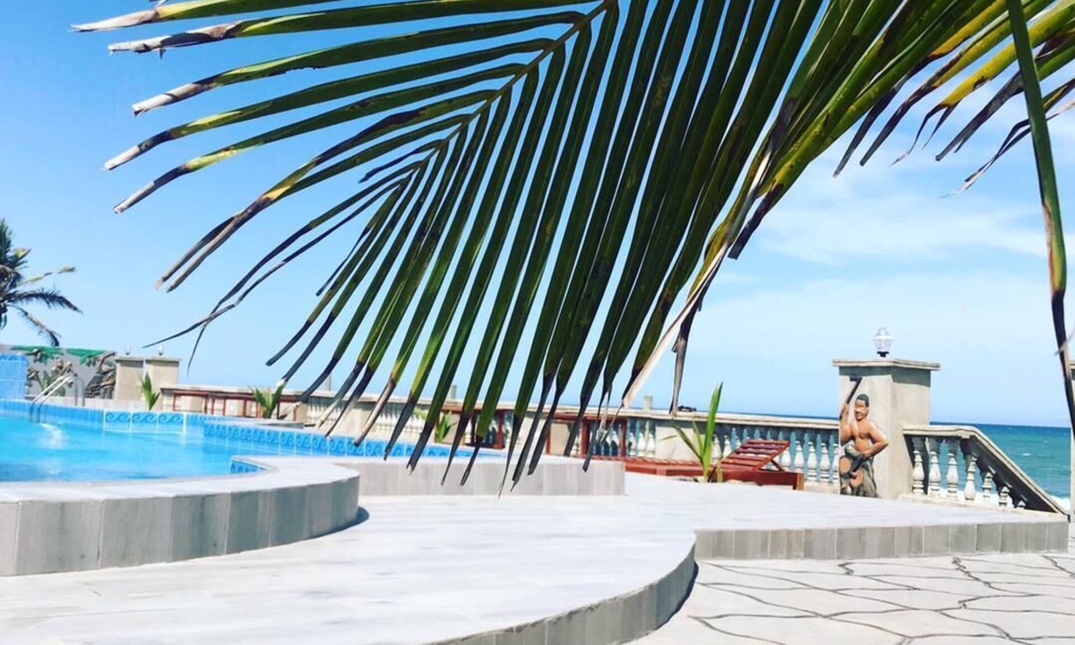 Prampram Apartment | Exclusive Beachfront Mediterranean Villa near Tema