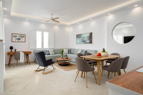 Naxos Town Apartment | Exclusive Studio
