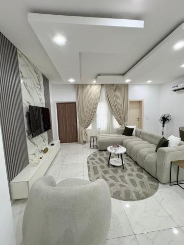 Lagos House | Executive Apartment in Anthony