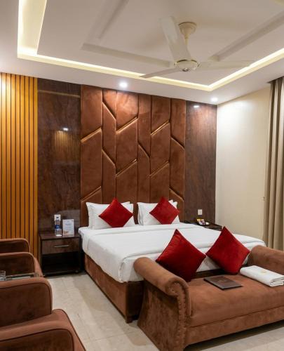 F-8 Sector House | Executive Enclave By SAB Group