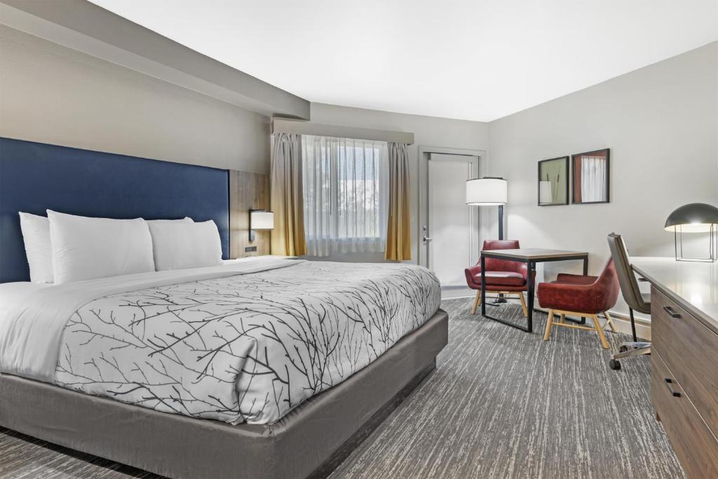 Montbello Hotel | Executive Residency by Best Western Denver East