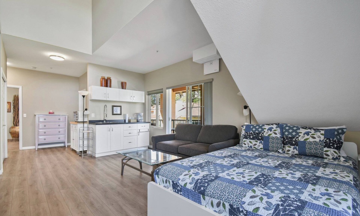 Quail Ridge Apartment | Executive Studio - 314B