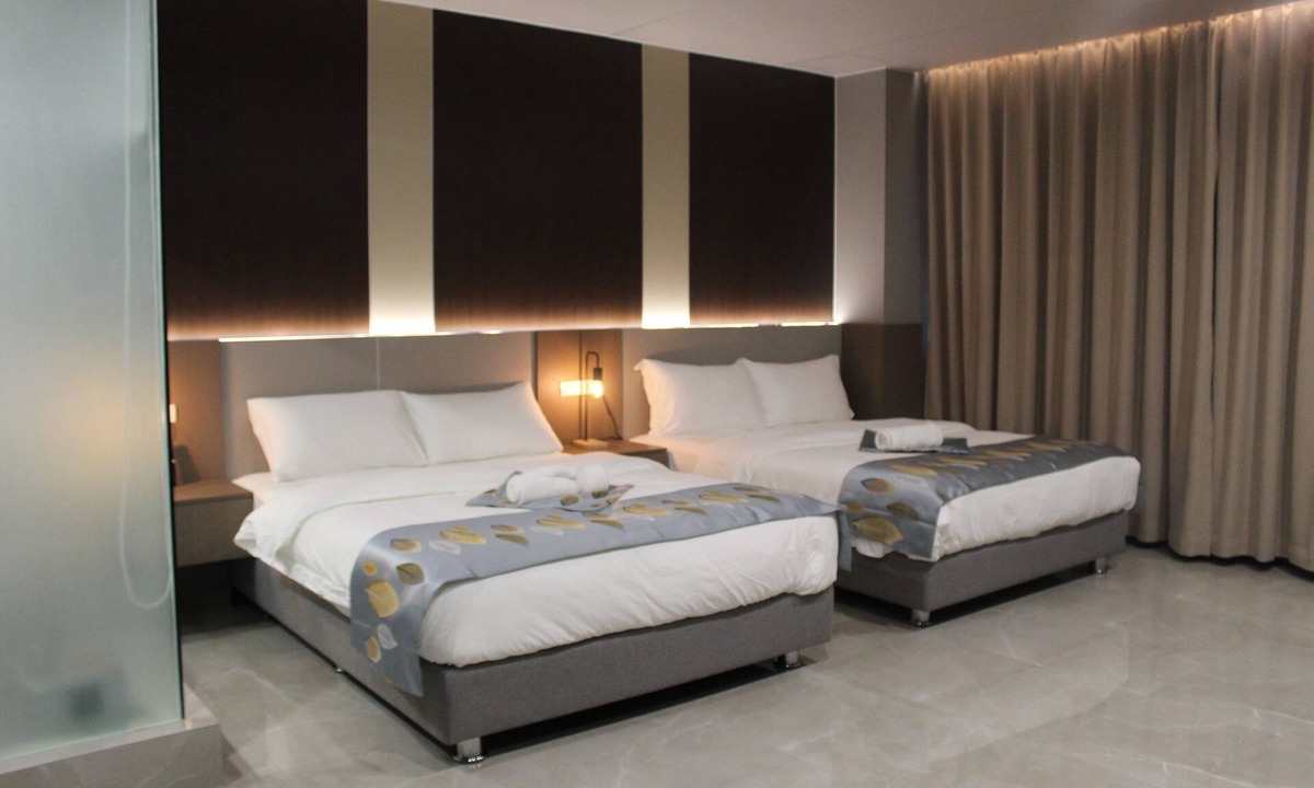 Tambo Hotel | Executive Suite – Comfort, Privacy & Convenience