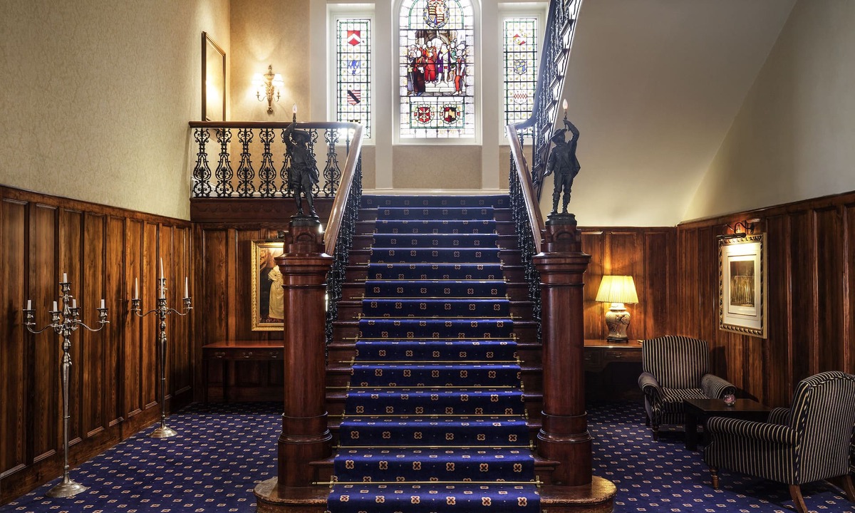 Exeter Hotel | Exeter Rougemont hotel by Sunday