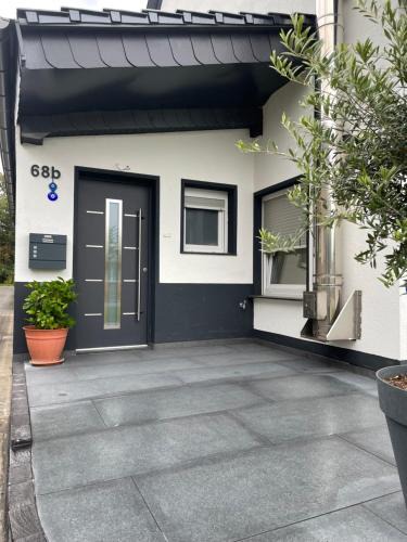 Rahm Apartment | Exklusive Flughafen-Messe Apartment nähe Düsseldorf