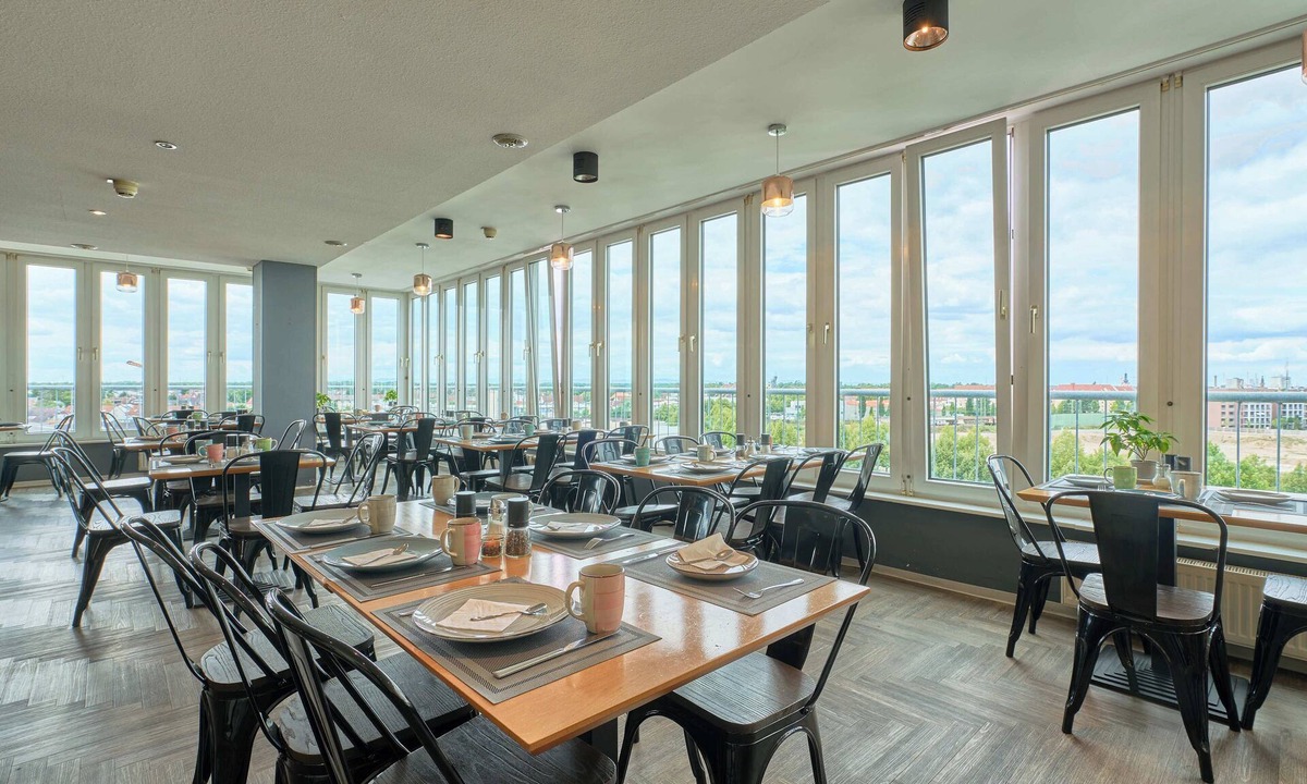 Schwetzingen Hotel | eXo Square Heidelberg-Schwetzingen - By SuperFly Hotels