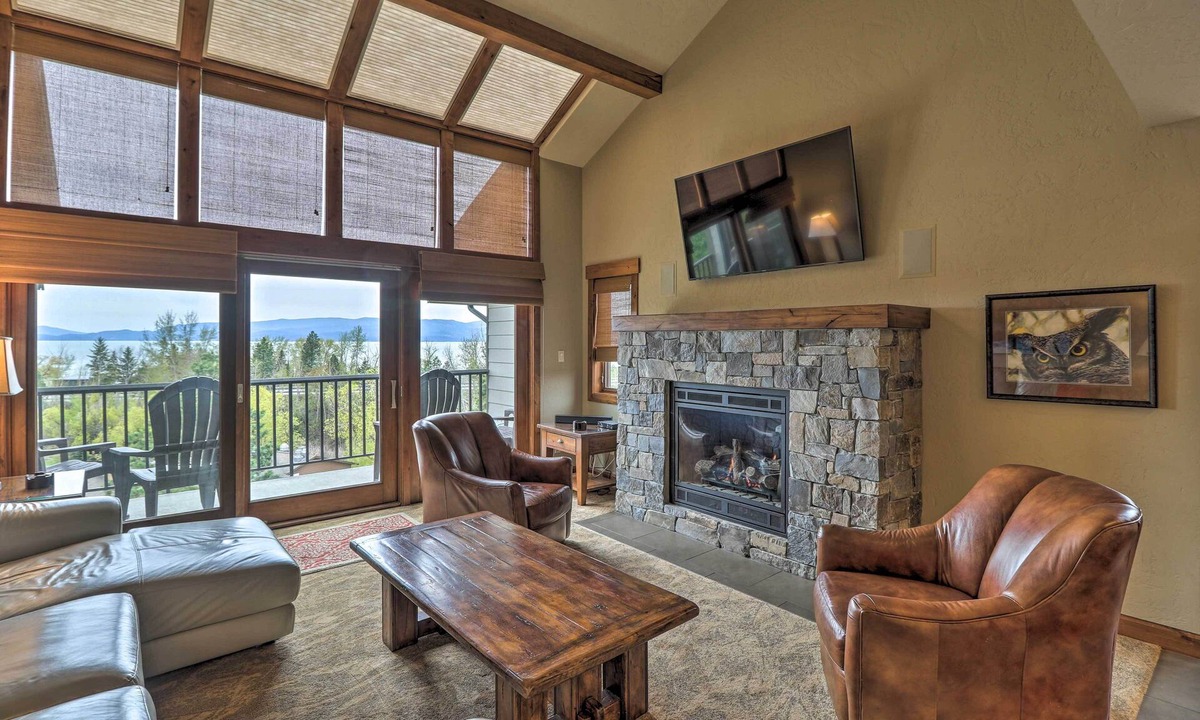 Bigfork Apartment | Expansive Bigfork Resort Retreat on Flathead Lake!