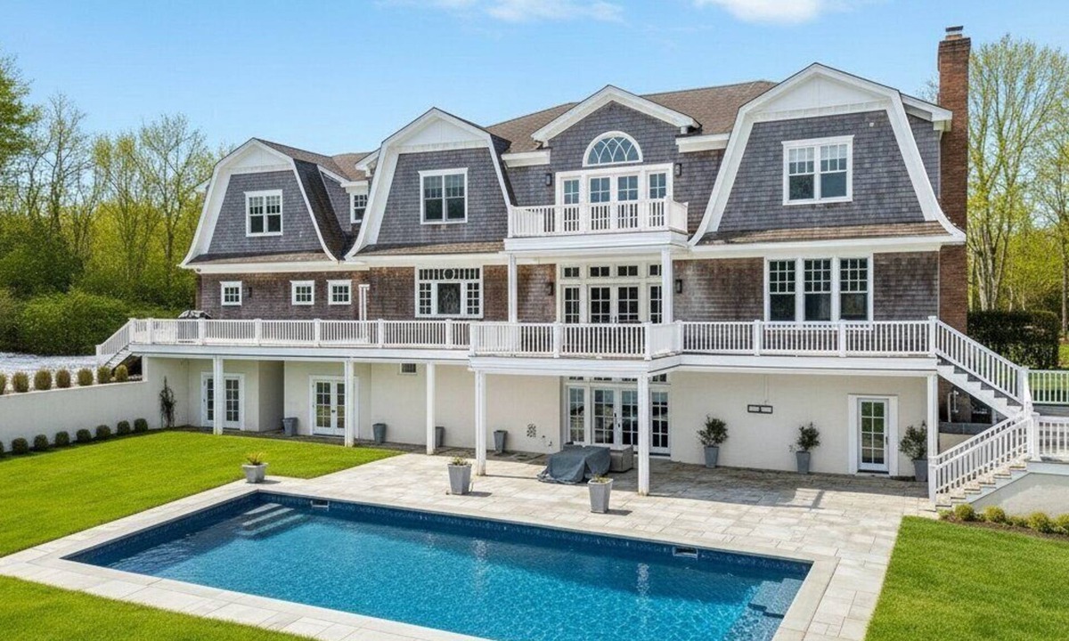 North Sea House | Expansive Southampton estate with private heated pool & tennis, perfect for.