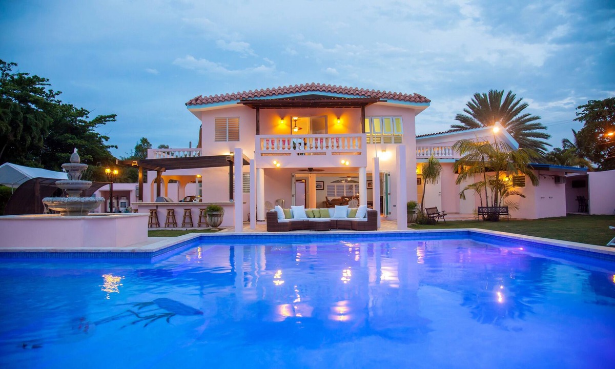 Pueblo Villa | Expedia Members save 20-40%, Rincon's Tropical Paradise, Beach/Canal front Villa