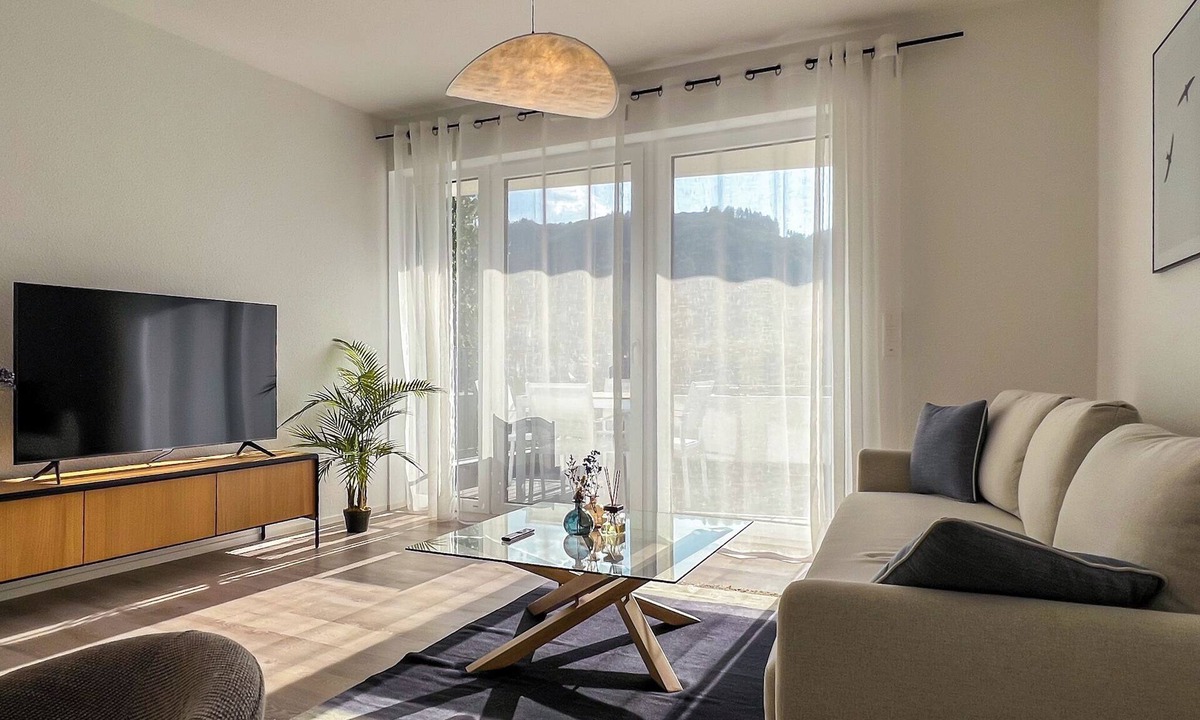 Cond Apartment | Experience Cochem: Moselle view, view of the Reichsburg & old town directly opposite