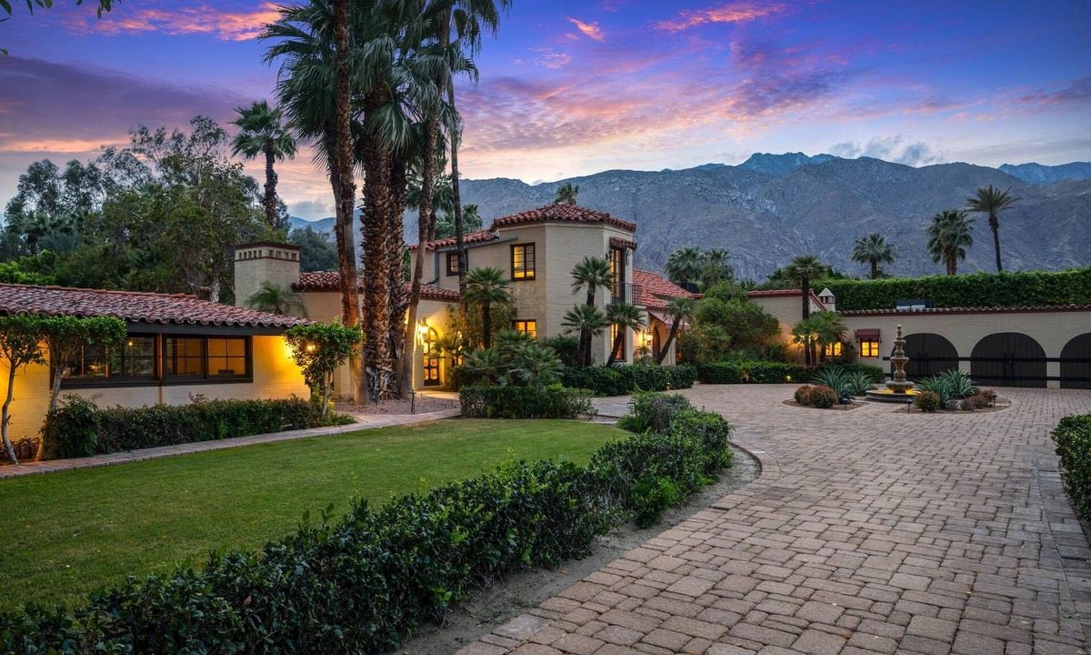 The Movie Colony House | Experience Old Hollywood Glamour! Movie Colony Estate! Pool! Tennis Court!